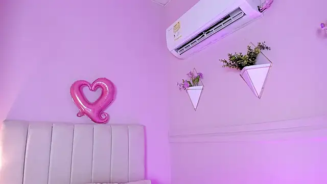  bianca 18 online show from March 15, 5:48 pm