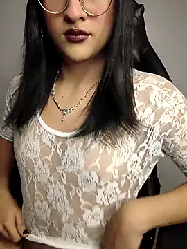 Kiitygirl online show from November 7, 2:33 am