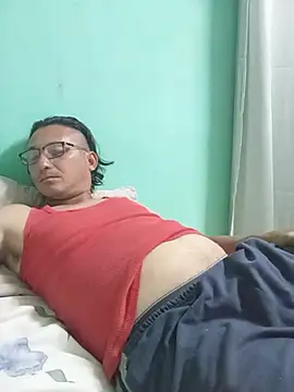Andresguz35 online show from July 15, 3:34 am