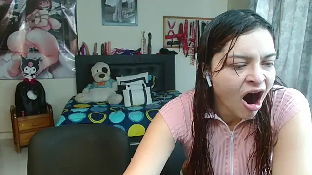 Snapshot of Marilynselxoveanalhard chatting on May 29, 1:31 pm Marilynselxoveanalhard online show from May 29, 1:31 pm