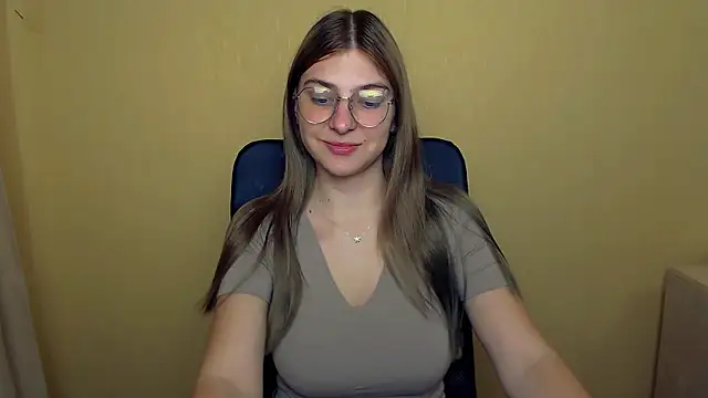 Luna Lush  online show from September 17, 10:06 am