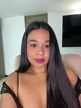 Aitana98  online show from April 17, 1:30 am