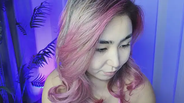 Deiri Delightful online show from December 12, 1:49 pm