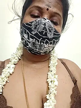 gaurika18 online show from April 18, 7:58 pm