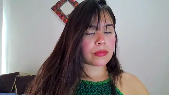 DeusaDemeeter online show from May 6, 6:02 pm