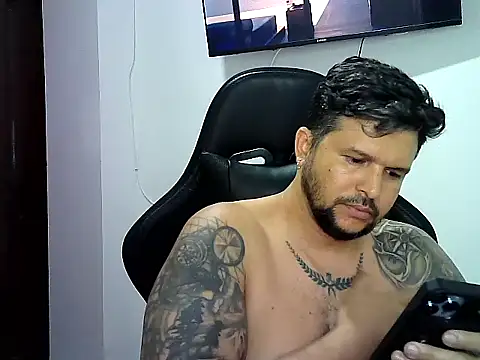 tupapito00 online show from May 22, 3:35 am