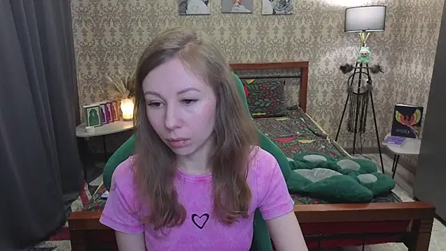 Lill Mary online show from March 30, 3:07 am