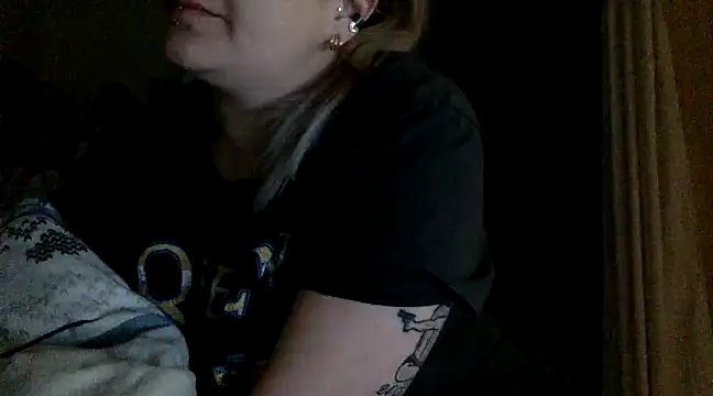 Snapshot of vanillesoumise chatting on March 11, 9:02 am vanillesoumise online show from March 11, 9:02 am