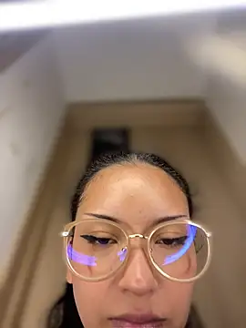 baby lizy online show from June 25, 5:28 pm