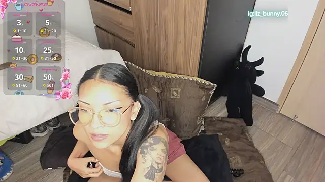 baby lizy online show from July 17, 9:19 pm