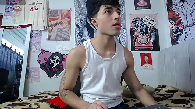 dylan fun18 online show from July 5, 8:27 pm