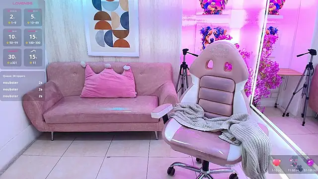 Gabby evanns online show from June 3, 2:33 pm