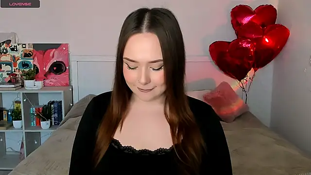 LittleKiitten online show from June 6, 2:55 pm