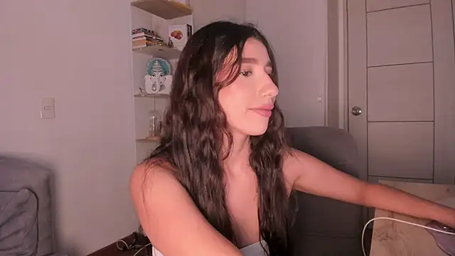 danna davis18 online show from June 27, 8:25 pm