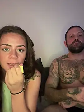 Charliefuckscam online show from December 15, 10:04 pm