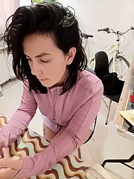 Snapshot of Tiramisu89 chatting on February 26, 9:25 pm Tiramisu89 online show from February 26, 9:25 pm