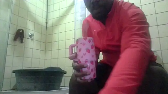 Snapshot of Polygamist chatting on April 24, 4:59 am Polygamist online show from April 24, 4:59 am