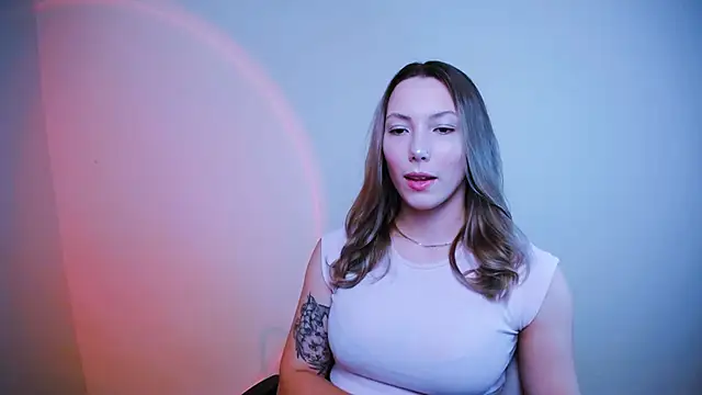 Snapshot of VanessaMay_ chatting on January 8, 9:44 pm VanessaMay online show from January 8, 9:44 pm