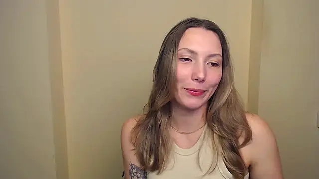 Snapshot of VanessaMay_ chatting on February 25, 9:57 pm VanessaMay online show from February 25, 9:57 pm