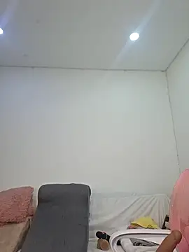 Anal Luucia online show from April 23, 12:04 pm