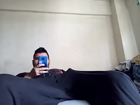 Snapshot of 6MataGarcia chatting on December 11, 4:31 pm 6MataGarcia online show from December 11, 4:31 pm