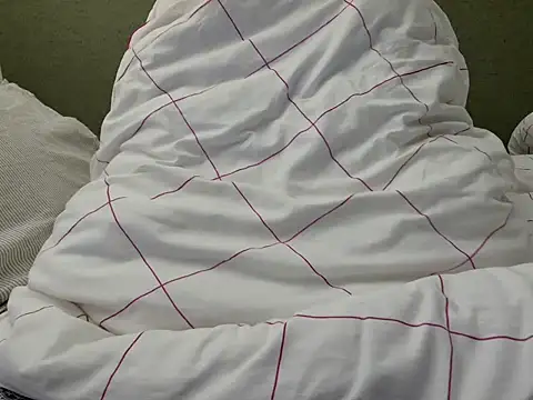 MarthaBriest online show from November 19, 8:09 pm