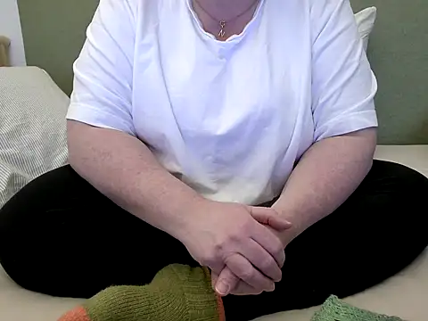 MarthaBriest online show from April 18, 7:23 am