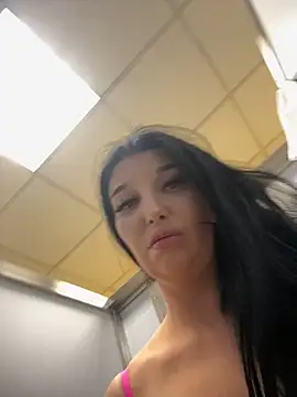 Tisha Busty online show from September 10, 8:42 pm