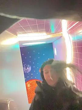 Tisha Busty online show from April 5, 1:52 pm