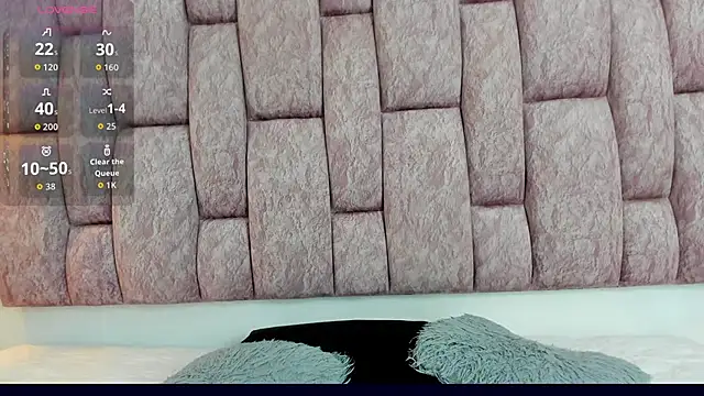 Snapshot of britanny-collyns chatting on February 10, 7:40 pm britanny-collyns online show from February 10, 7:40 pm