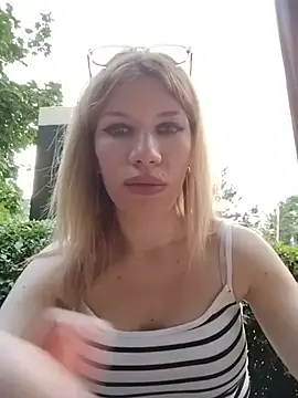 EvaRush online show from June 22, 5:54 pm