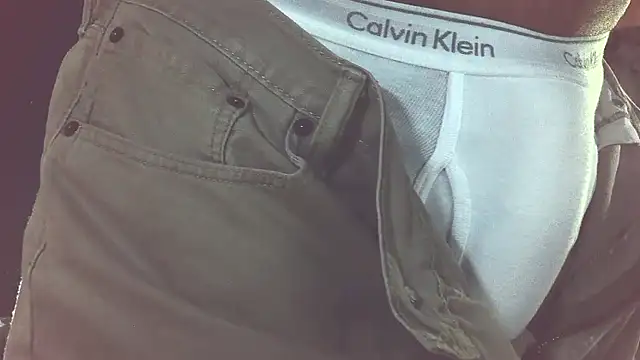 briefsguy4lifexh online show from March 22, 7:45 am