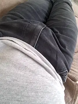 Pedro001Yes online show from April 27, 4:05 pm