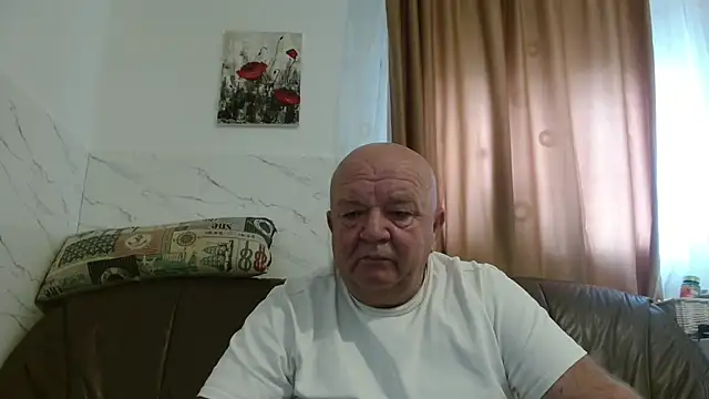 fullballs6 online show from November 27, 8:05 am