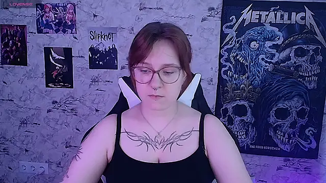 Rudy 02 online show from May 21, 3:08 pm