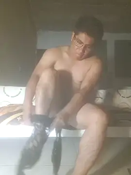 vergapeludaaa online show from March 14, 5:13 am