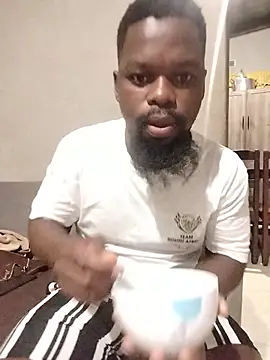 Chocolate factory man online show from July 22, 3:20 am