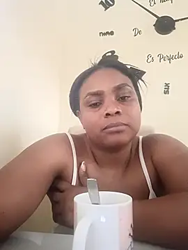 NicolVilla online show from May 9, 2:55 pm