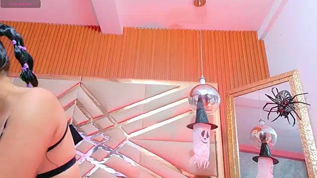 Sluttyandmature online show from October 24, 1:07 pm