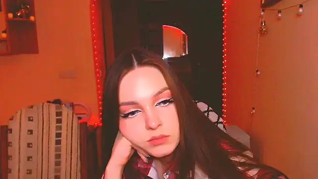 miss merciless  online show from December 18, 9:18 pm