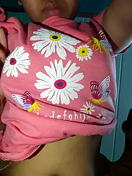 hotbaby 5 online show from April 2, 1:03 am