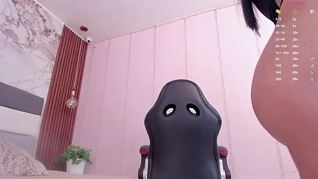 ALICESTARKK online show from February 17, 12:34 pm