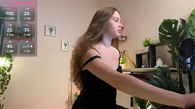 Snapshot of Julie_Rhodes chatting on February 18, 12:49 pm Julie Rhodes online show from February 18, 12:49 pm