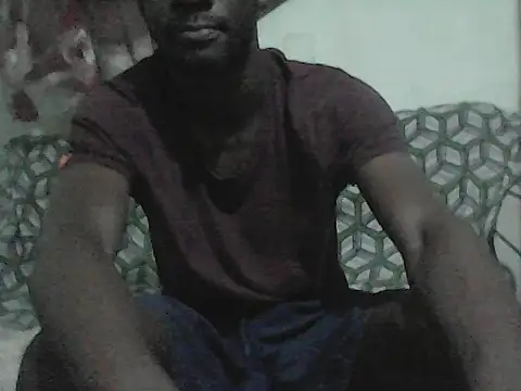 Snapshot of luffy225 chatting on August 3, 8:01 pm luffy225 online show from August 3, 8:01 pm