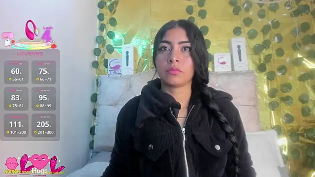 cristalconnorr online show from May 5, 2:03 pm