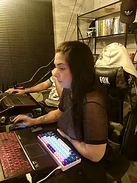 CoelhinhaGostosa online show from December 16, 7:46 am