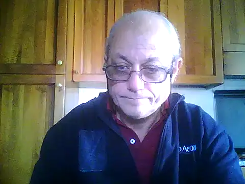 Snapshot of gianbragallini chatting on October 25, 12:56 pm gianbragallini online show from October 25, 12:56 pm