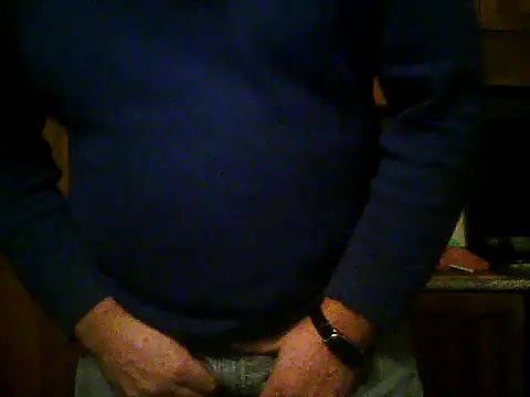 Snapshot of gianbragallini chatting on January 5, 10:57 pm gianbragallini online show from January 5, 10:57 pm