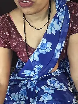 Shivani Mumbai85 online show from April 18, 5:50 pm