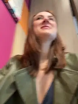 Dina Tease online show from April 18, 11:25 am